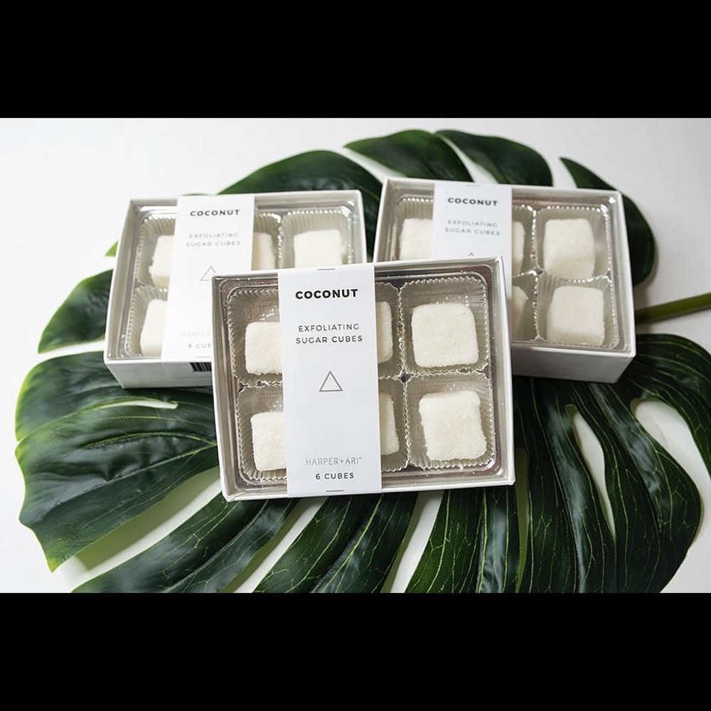 Harper +Ari 🥥  exfoliating sugar cubes